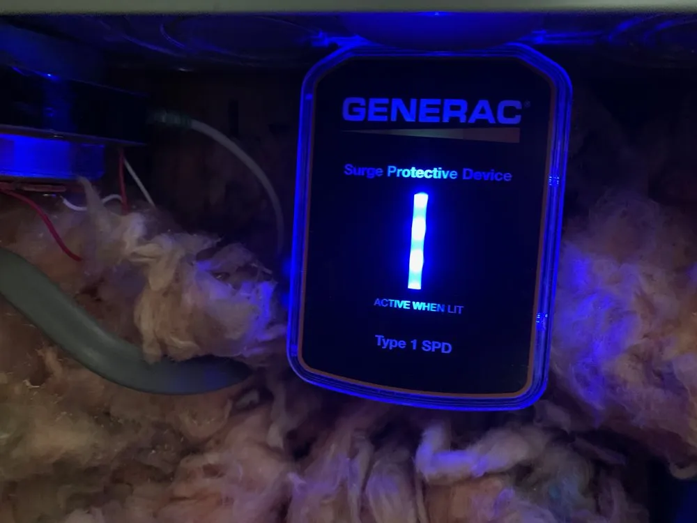 Certified electrician providing circuit breaker repair in , 