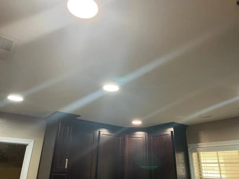 Reliable electrician providing electrical repair in ,