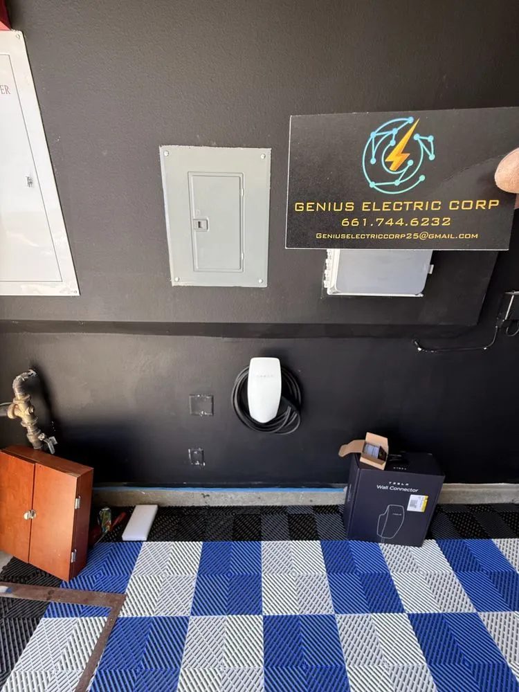 Slide of Genius Electric