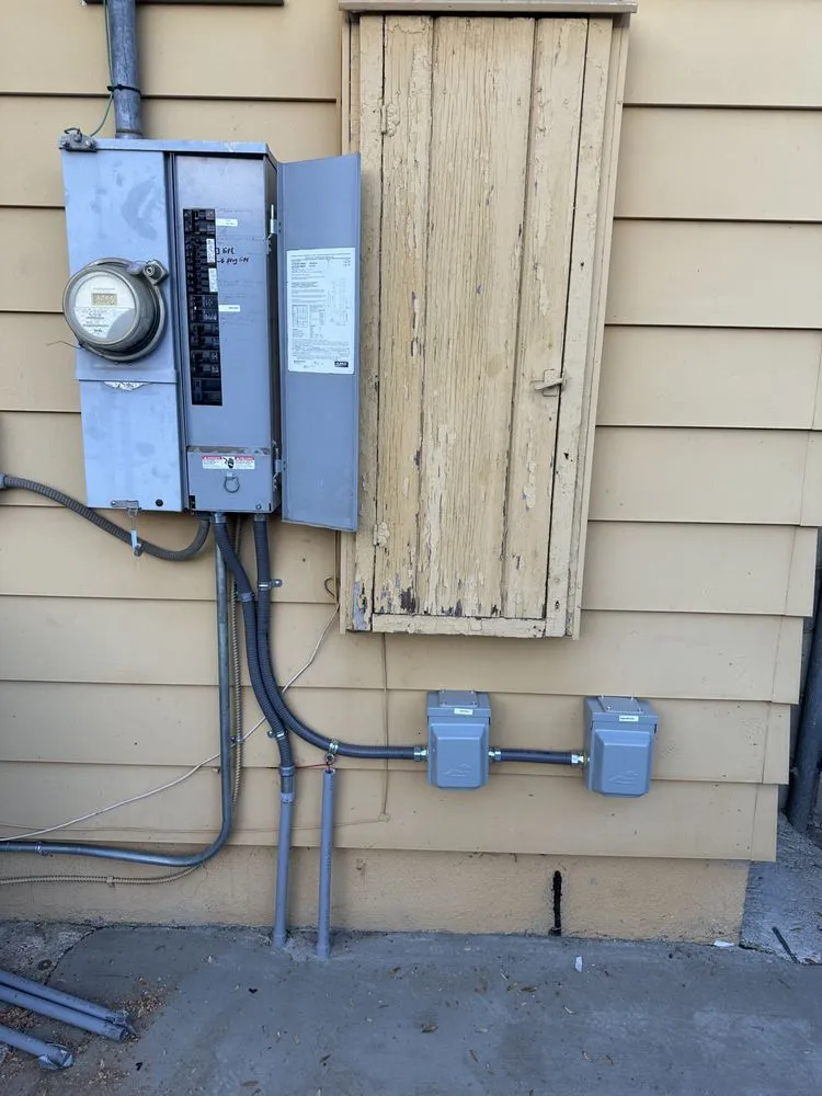 Slide of Genius Electric