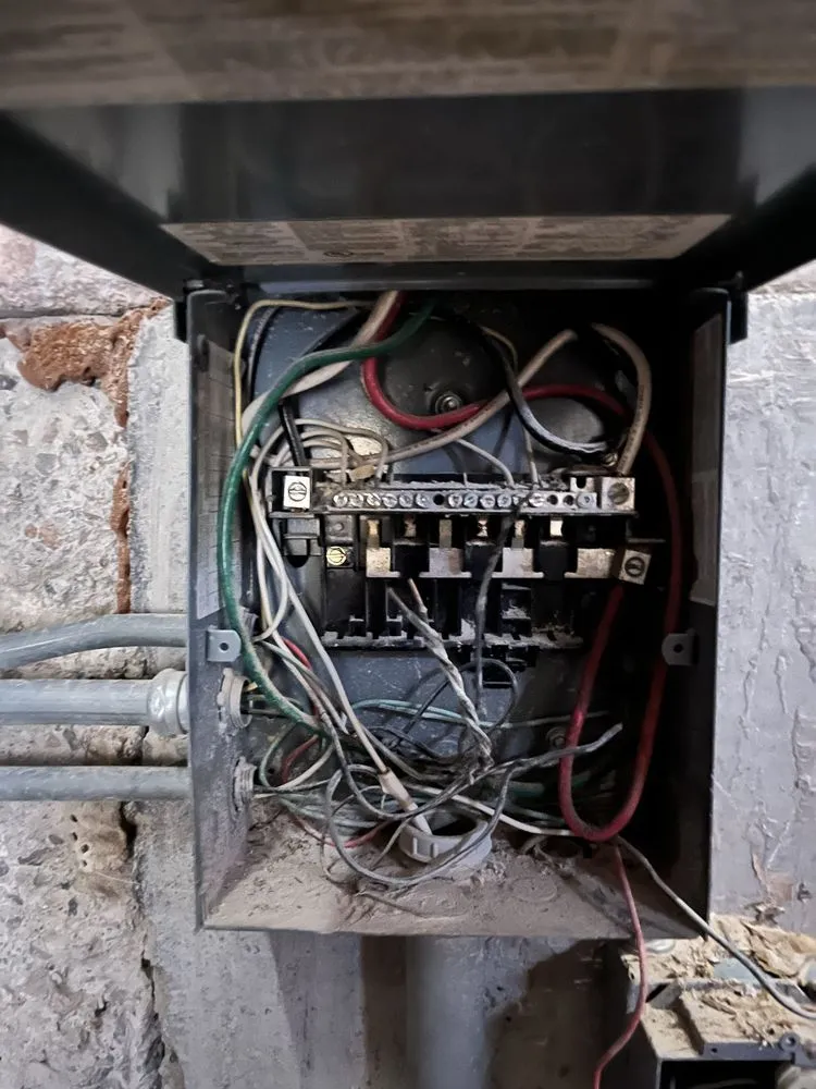 Slide of Genius Home