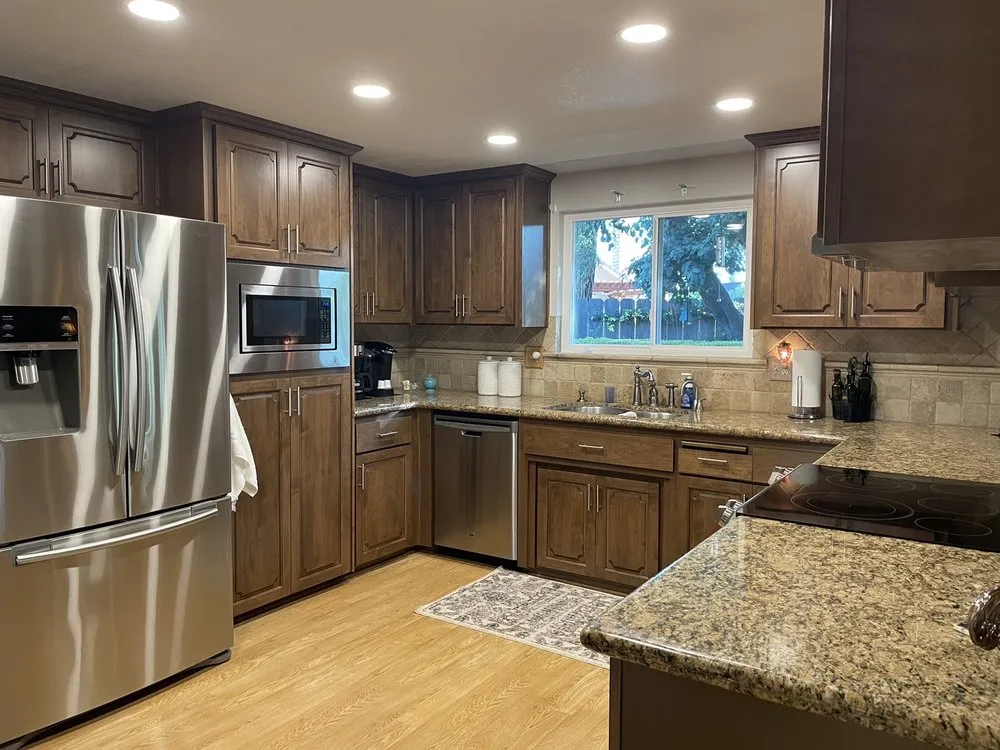 Slide of GenJazz Building & Electric Solutions