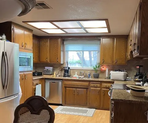 GenJazz Building & Electric Solutions Logo