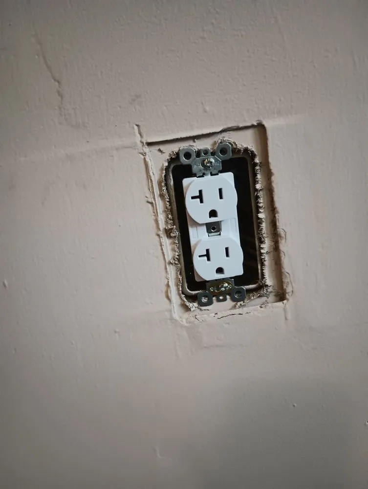 Slide of Gentleman's Remodeling