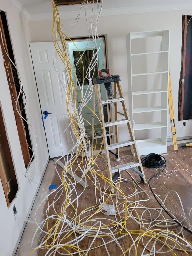 Slide of Gentlemen's Electric