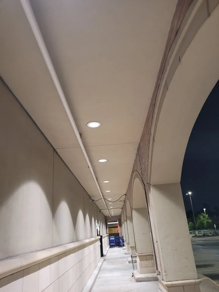 Slide of Gentlemen's Electric