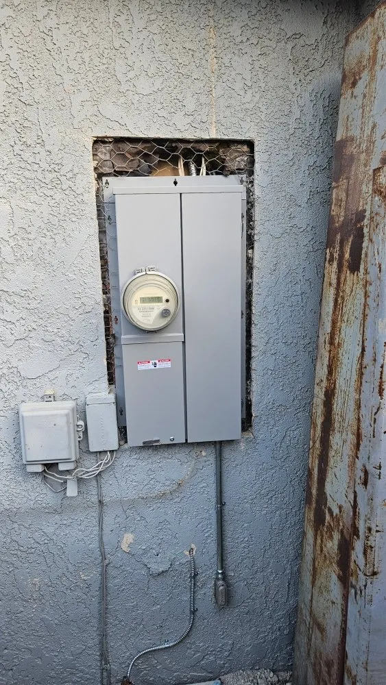 Slide of GEO Electric