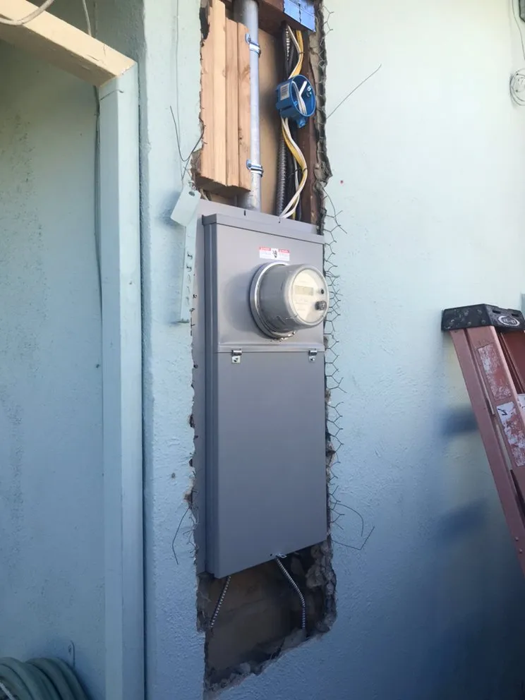 Expert lighting installation experts serving ,  - Geoff G Electric