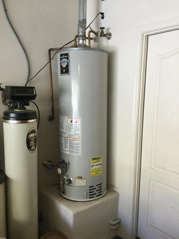 Trusted electrician providing emergency electrical service in , 