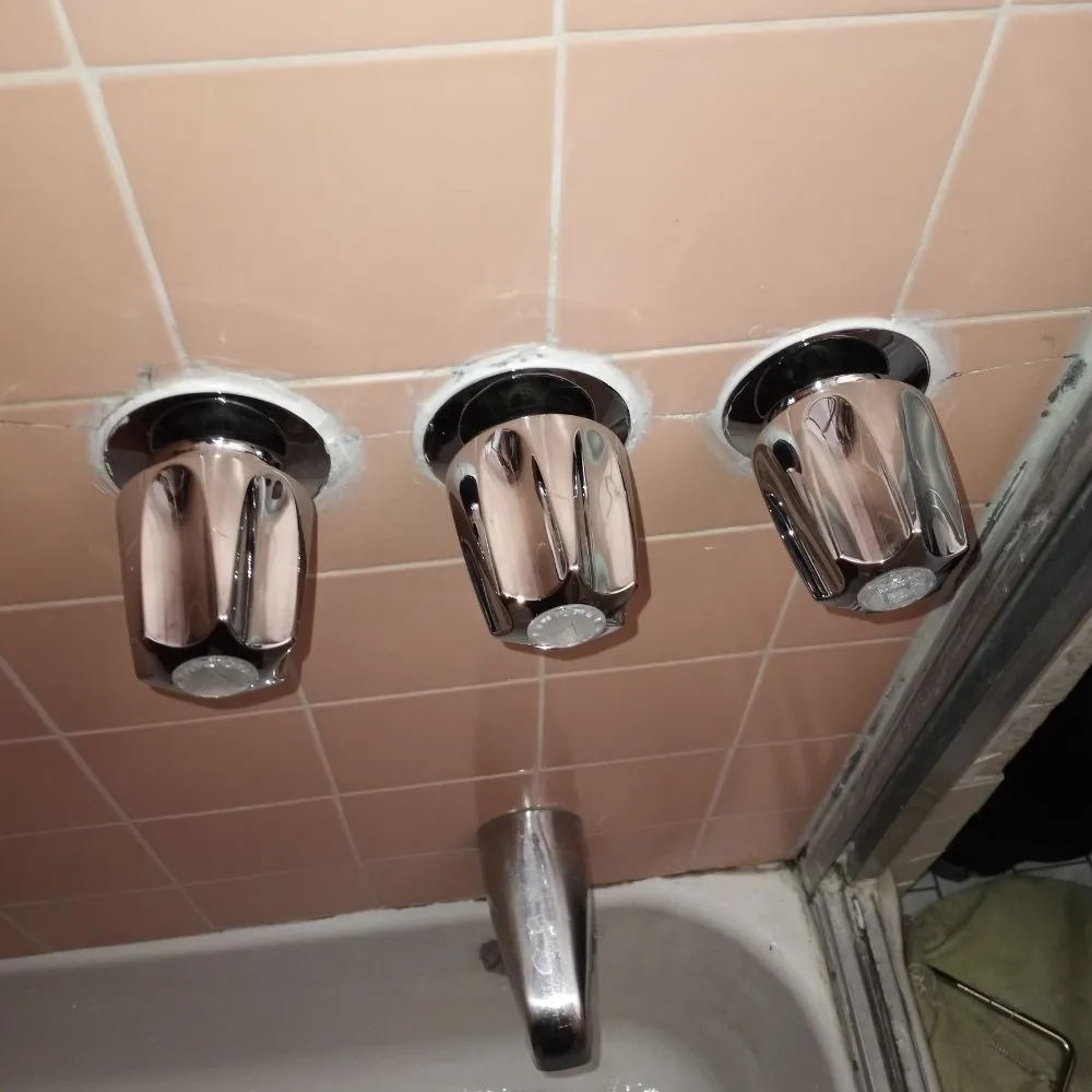 Slide of George Ruiz Safes Locks and Keys, Expert Repairs Installation