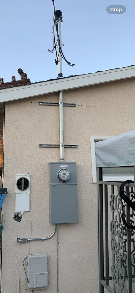 Expert emergency electrical service in Sylmar, CA by George’s Electric Services