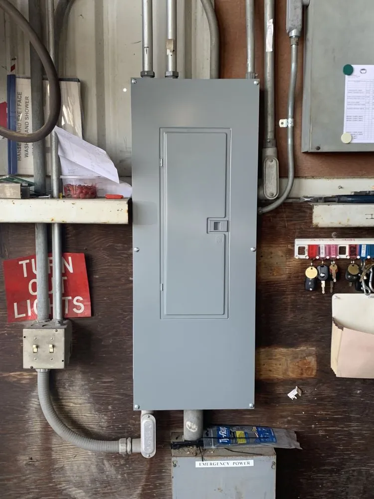 Expert electrician providing panel upgrade in Sylmar, CA - George’s Electric Services