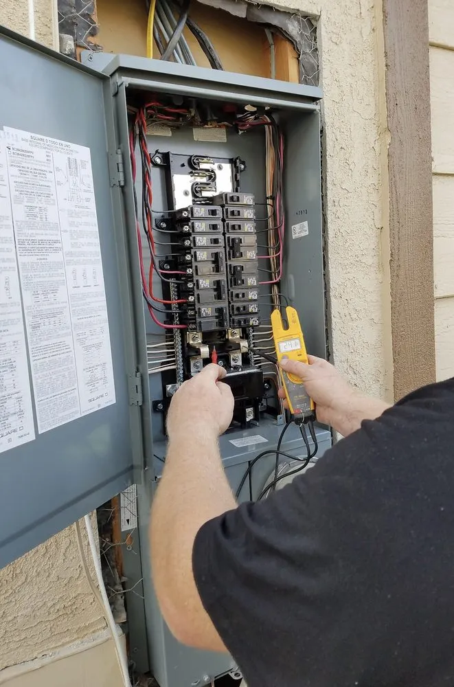 Slide of Georgi Energy Electrical Service