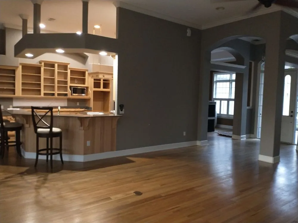 Affordable electrician providing outlet and switch repair in Pavo, GA - Georgia Florida Line Construction