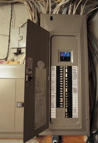 Slide of Gerardo electric