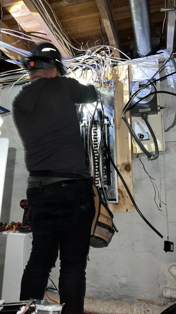 Slide of Gerson Electrician