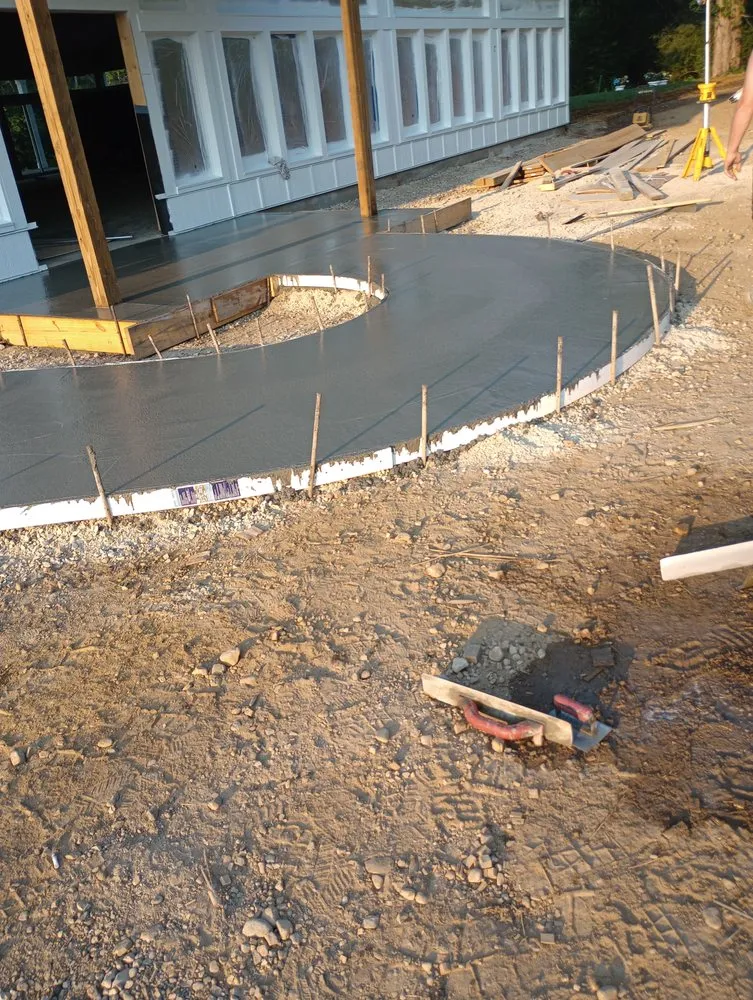 Slide of Get Er Done Construction