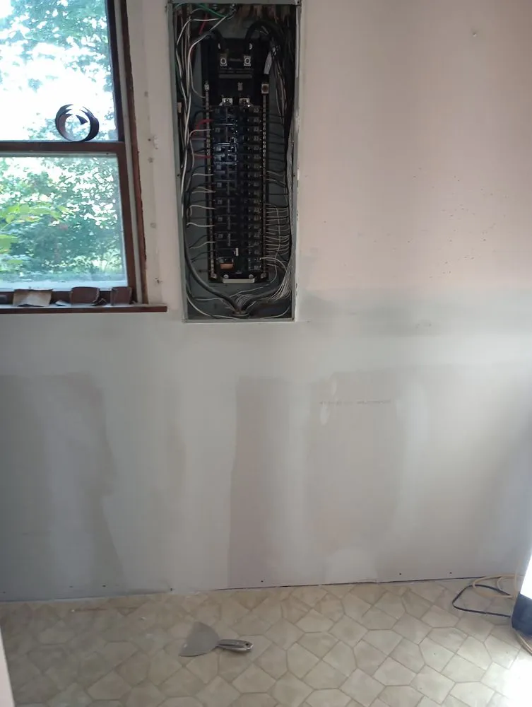 Slide of Get Er Done Construction