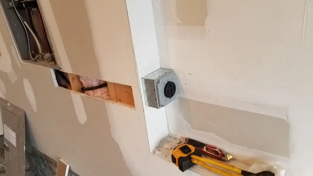 Slide of Get Wired 2