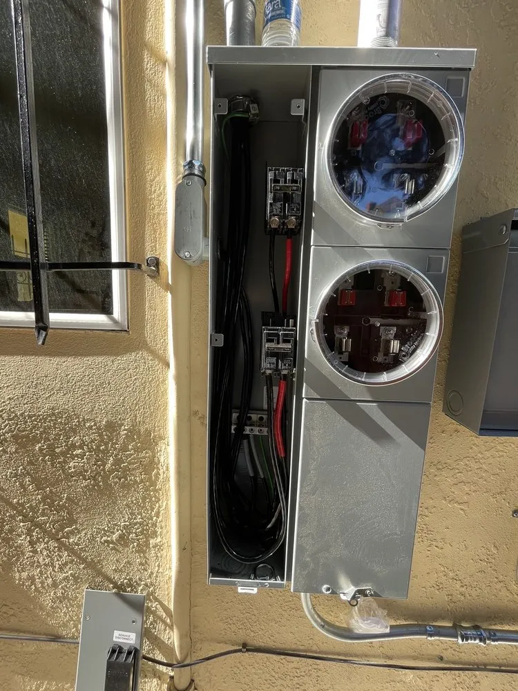 Slide of GG Electric