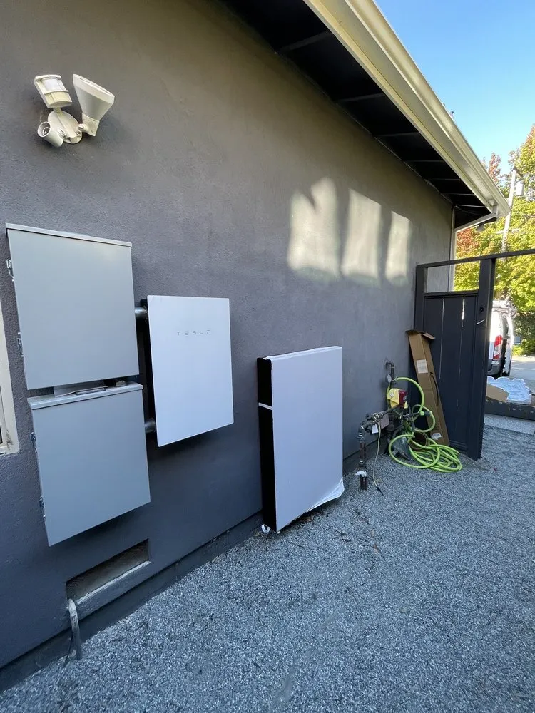 Slide of GG Electric