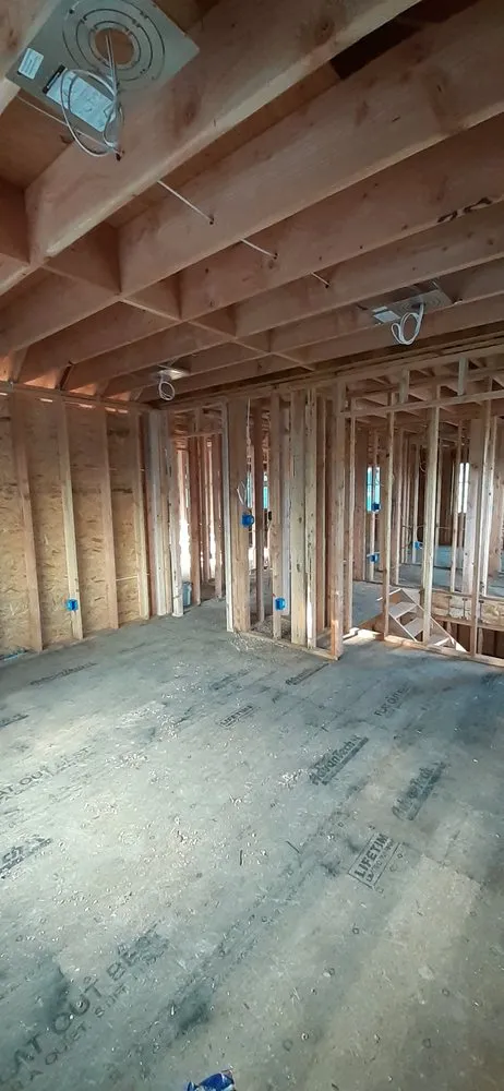 Slide of G&G Electric of NY