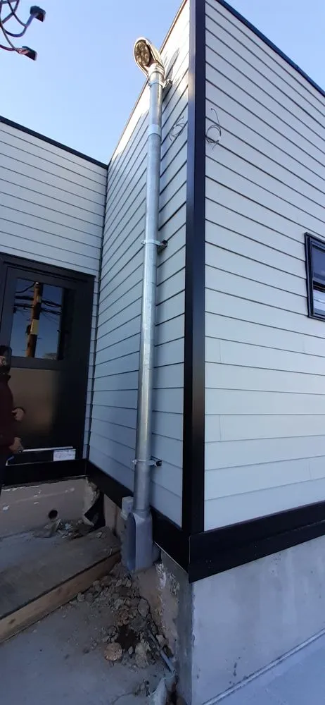 Slide of G&G Electric of NY