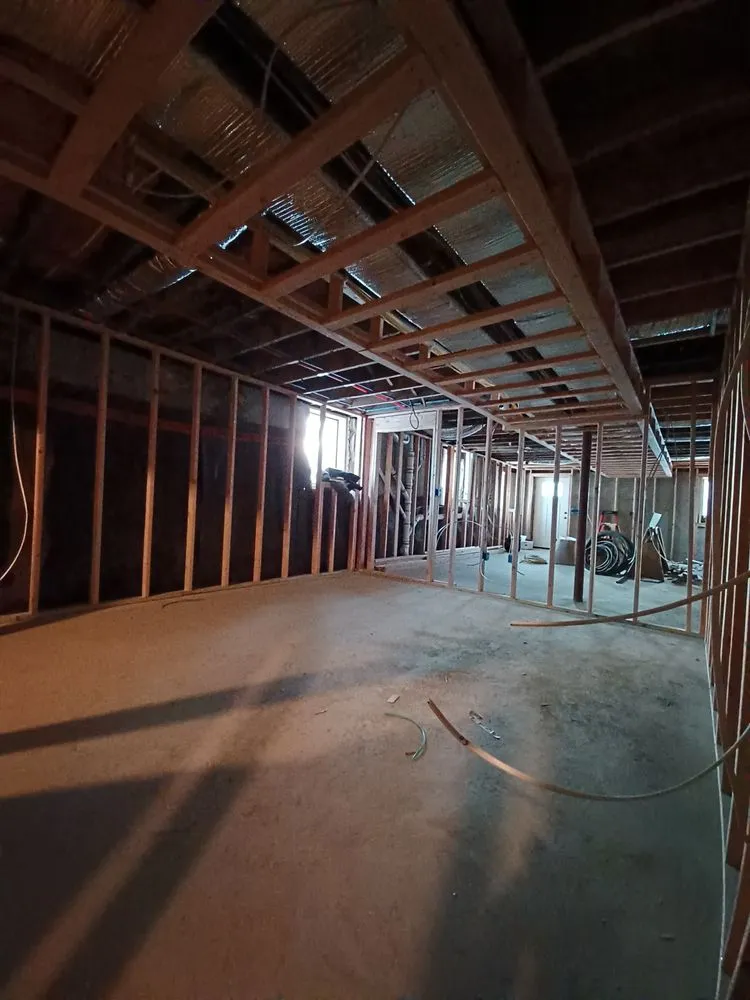 Slide of G&G Electric of NY