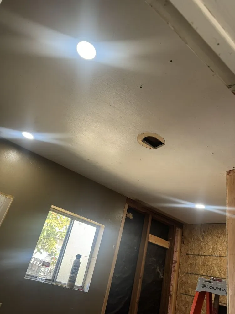 Slide of GGX Electric