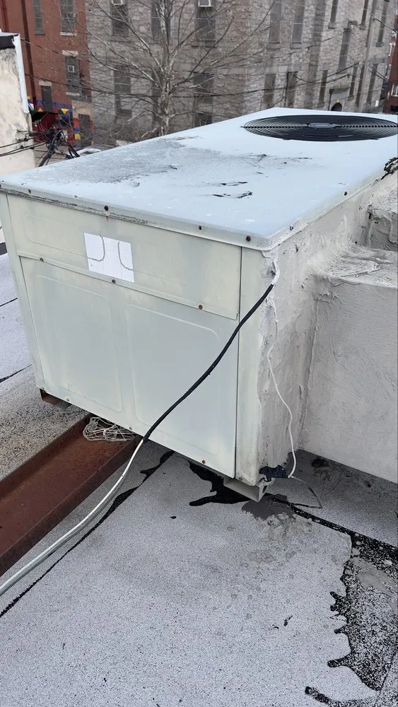 Slide of Ghost Electric