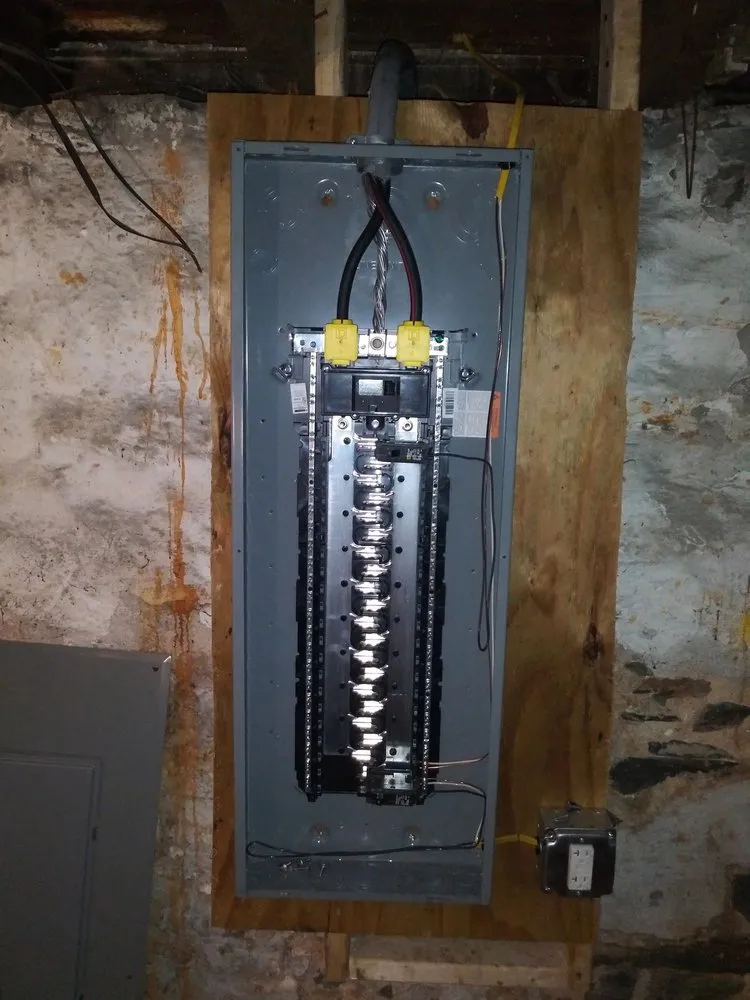 Slide of GI Electrical Services