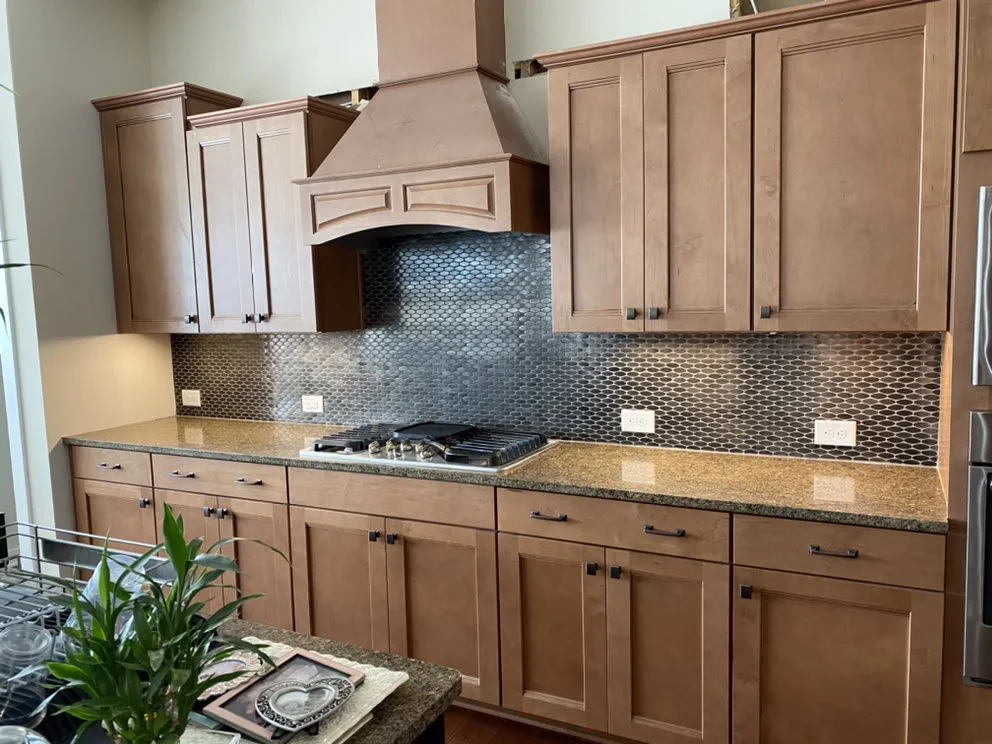 Slide of Gianni Electrical Service