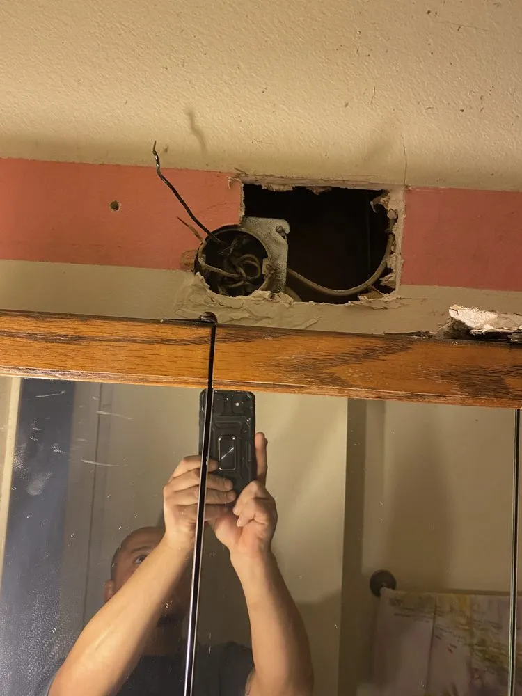 Slide of GiBBy’s Affordable work