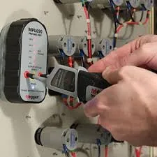 Slide of Giddings Electrical