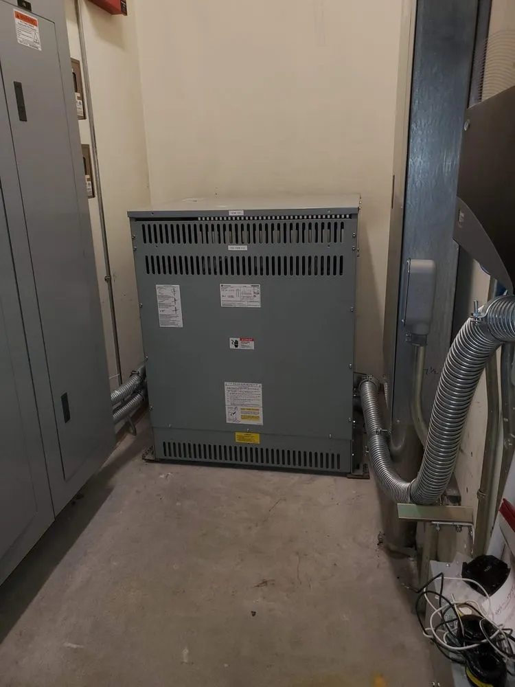 Slide of Giderdon Electrical Services