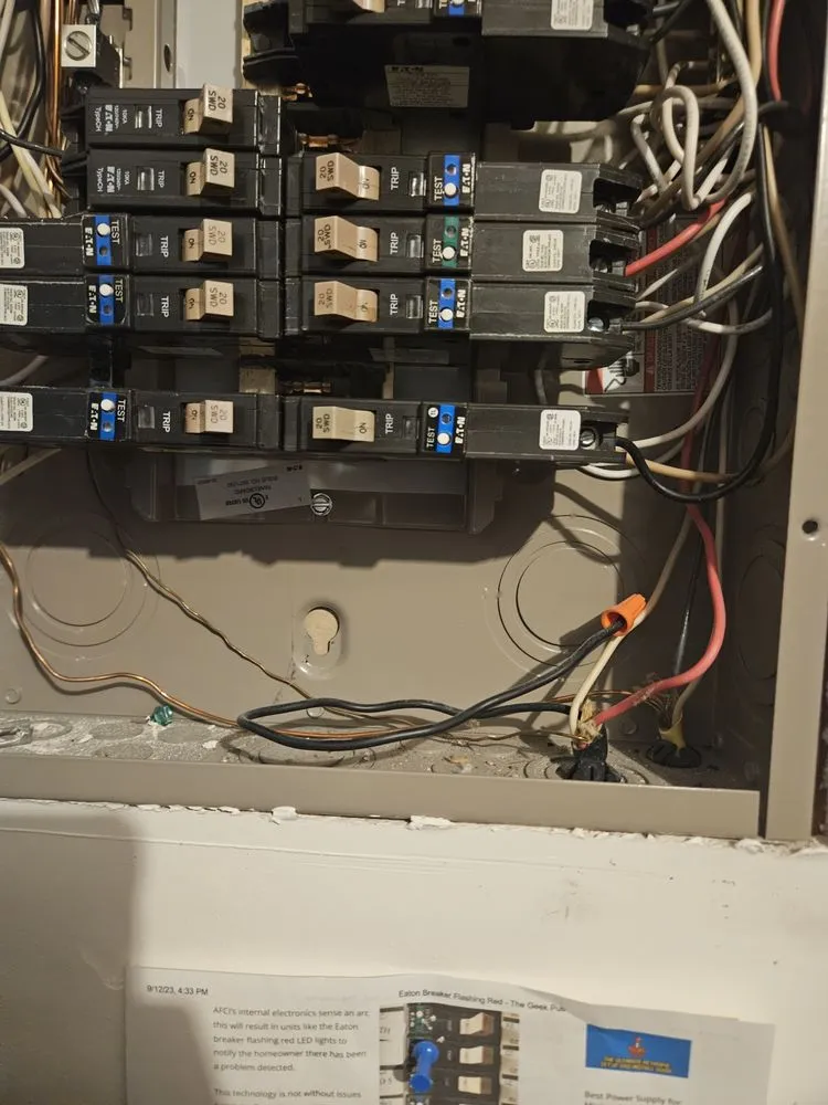 Licensed emergency electrical service experts serving , - Giderdon Electrical Services