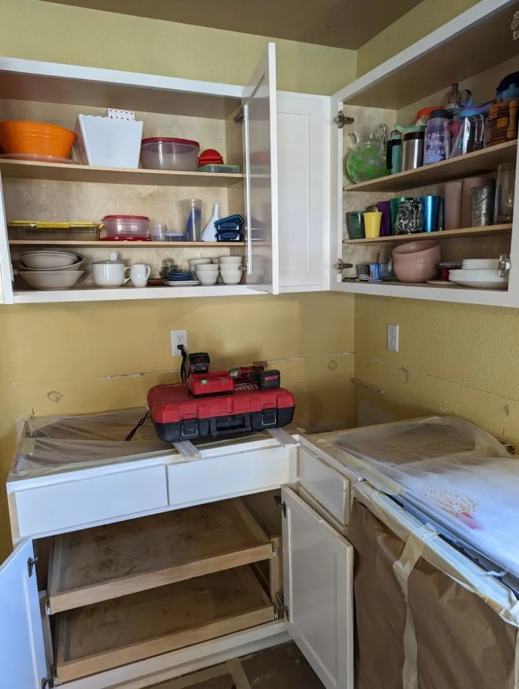 Slide of Gilbert's Handyman Services