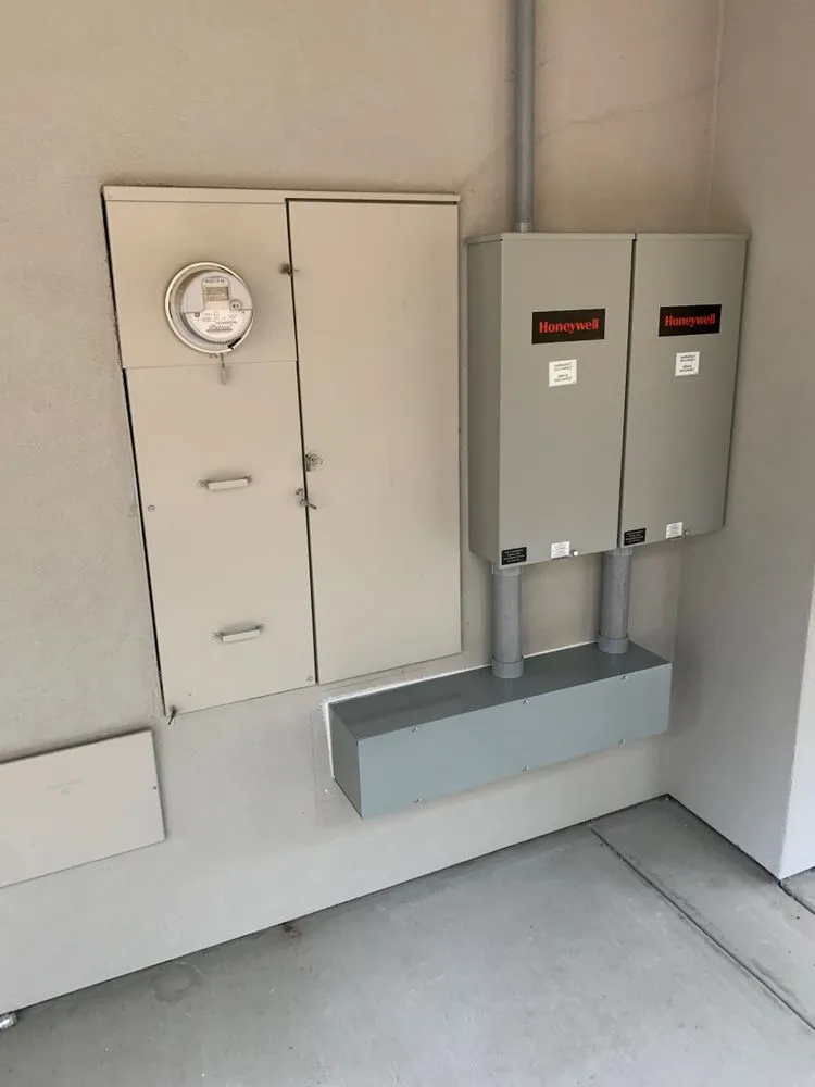 Slide of Gilwee Electric