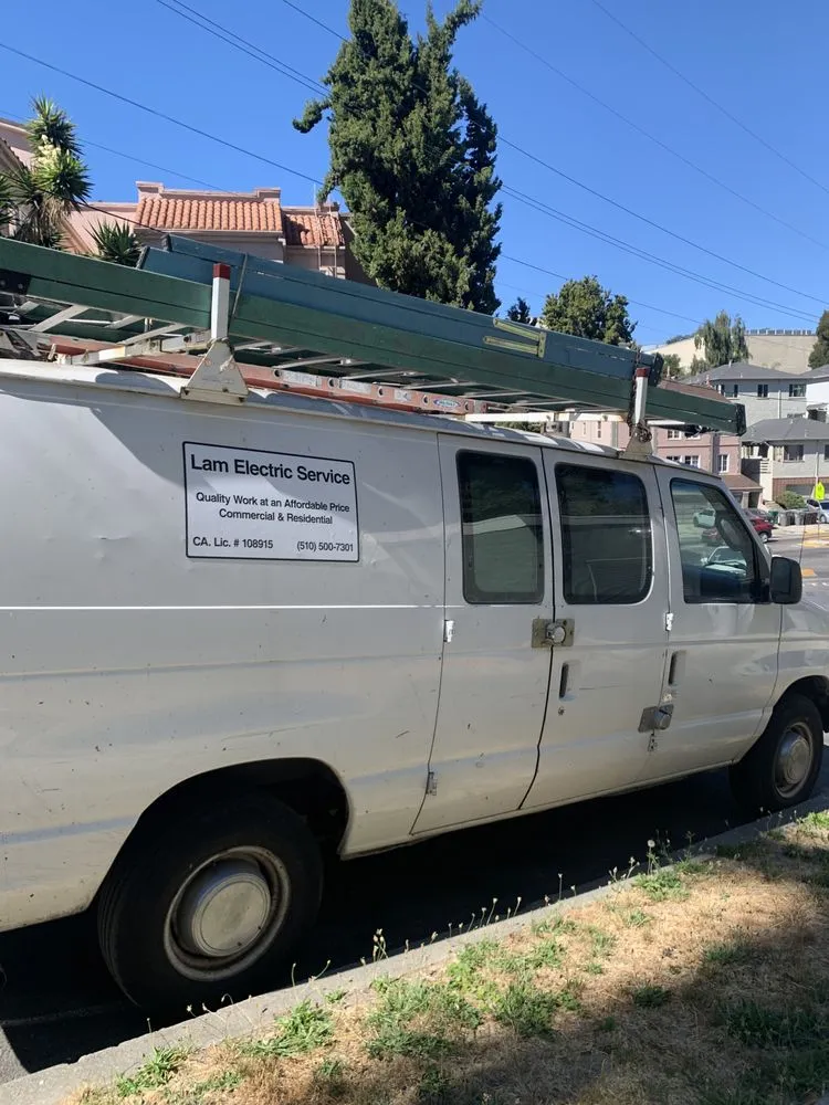 Slide of Gin Lam Electric