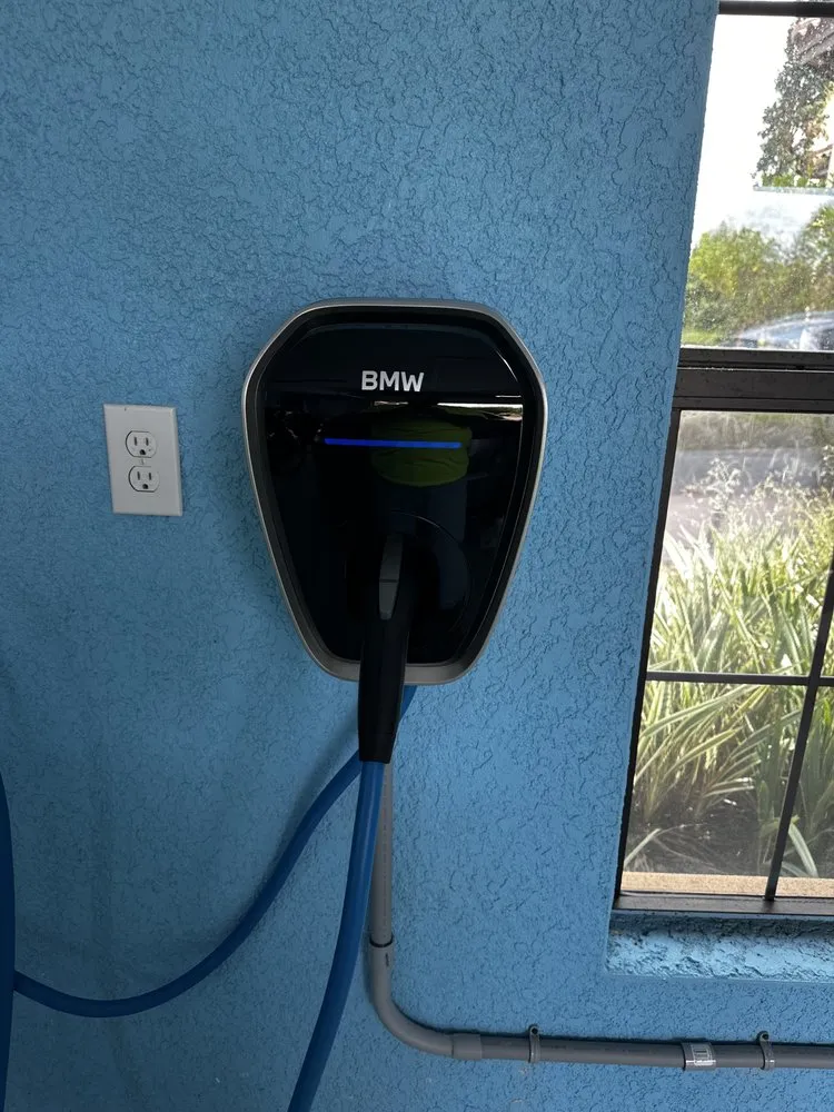 Expert emergency electrical service in ,  by Giordano Electric