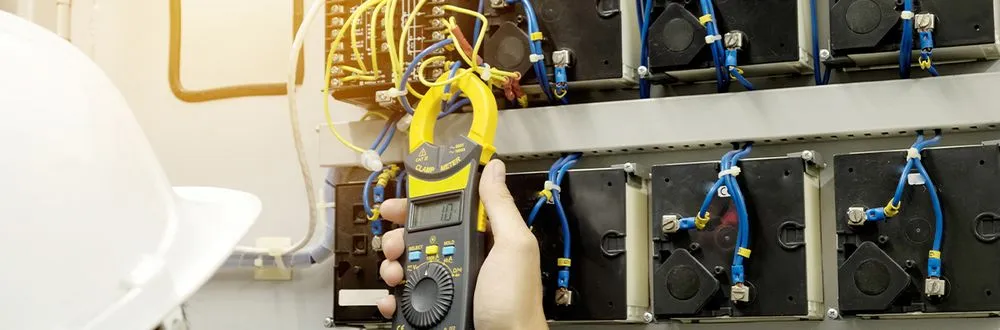 Slide of Giovanni Torres Electric