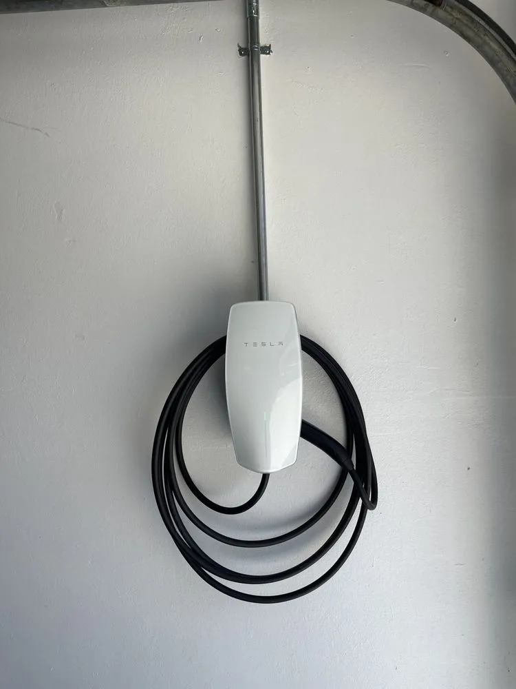 Slide of G&J Electric