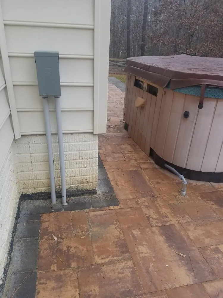 Slide of G&K Electrical Services