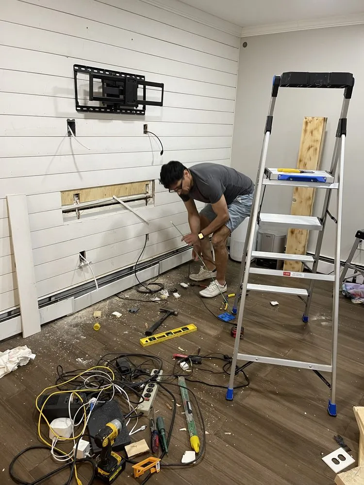 Slide of GLA Home Improvment