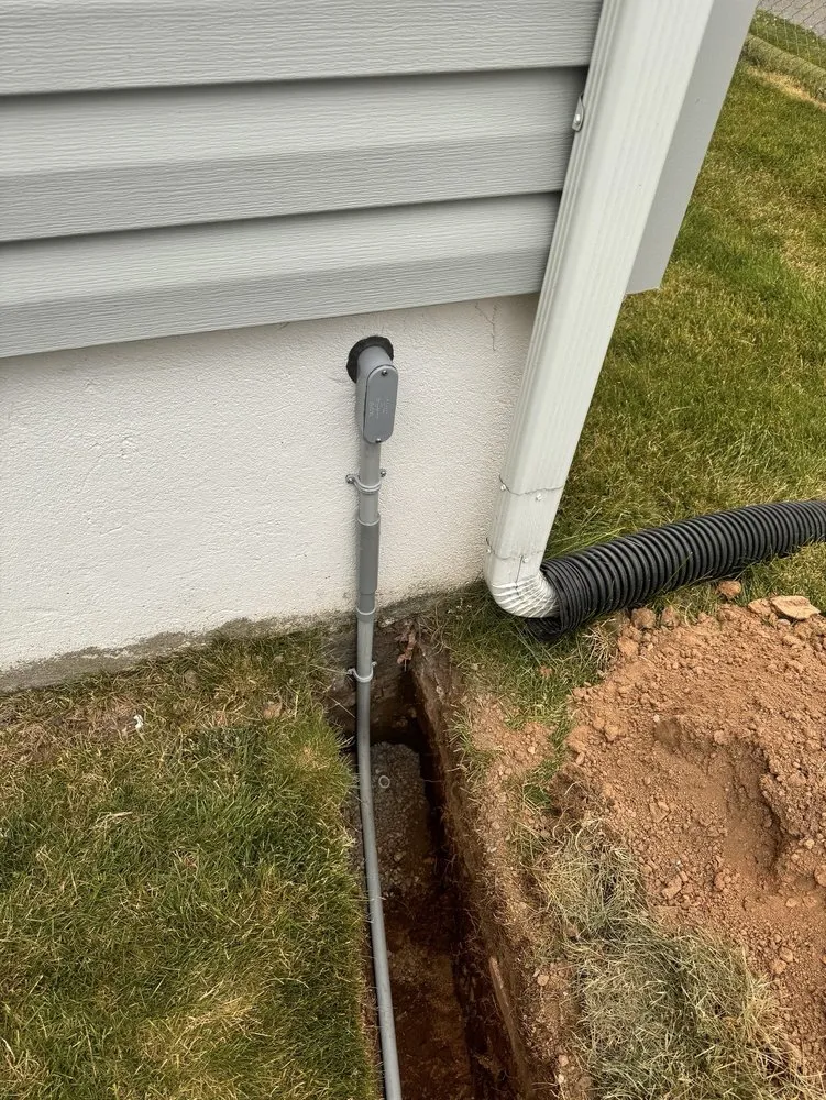 Slide of Gladiator Electric