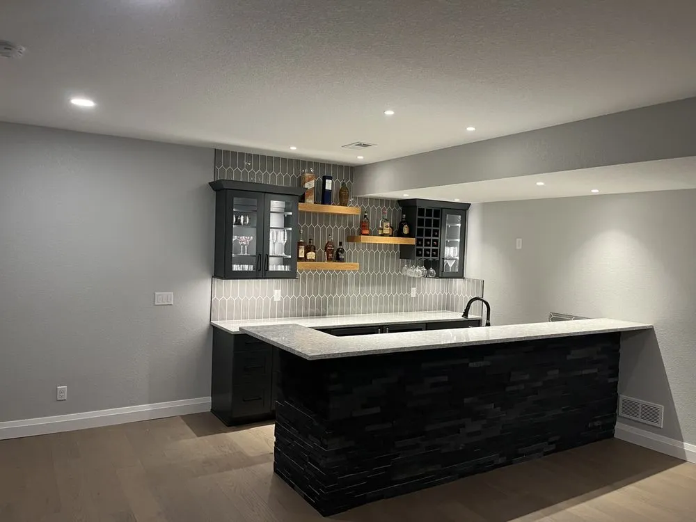 Slide of Glanz Electrical Contracting