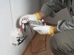 Slide of Glen Electric