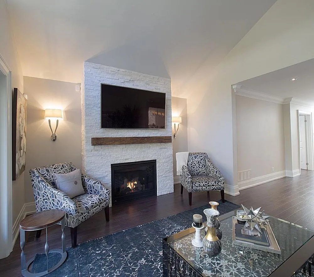 Slide of Glen Oaks Electric