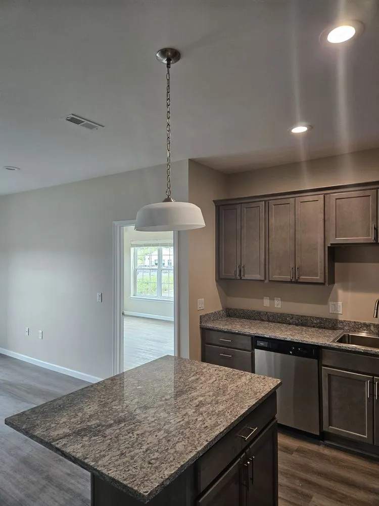 Reliable emergency electrical service experts serving ,  - Global Electric