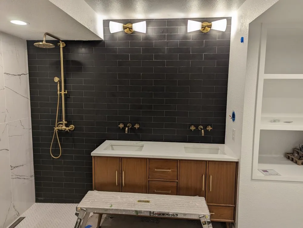 Slide of Glow Electric